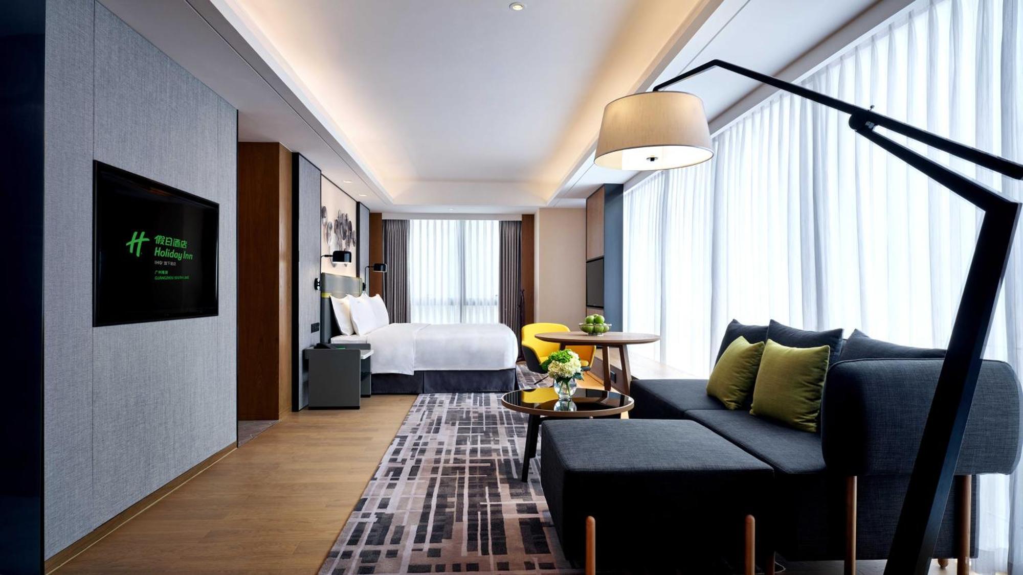 Holiday Inn Guangzhou South Lake Hotel - Ideal For Business & Leisure المظهر الخارجي الصورة